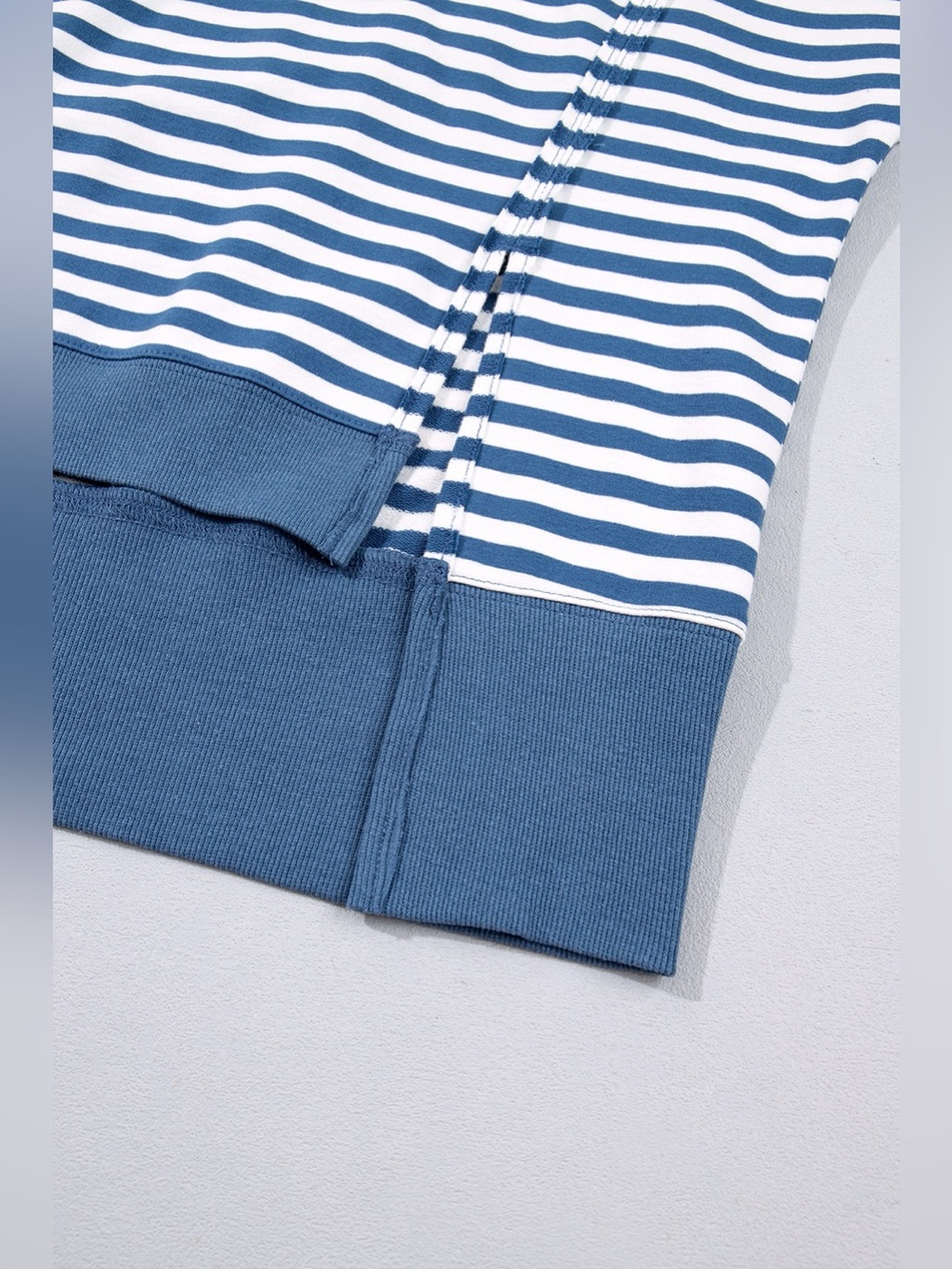 Stripe Color Block Trim Raw Seam Split Hem Loose Sweatshirt - Picture 14 of 16